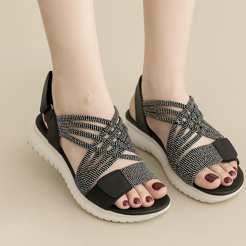 Sandales légères à brides élastiques
